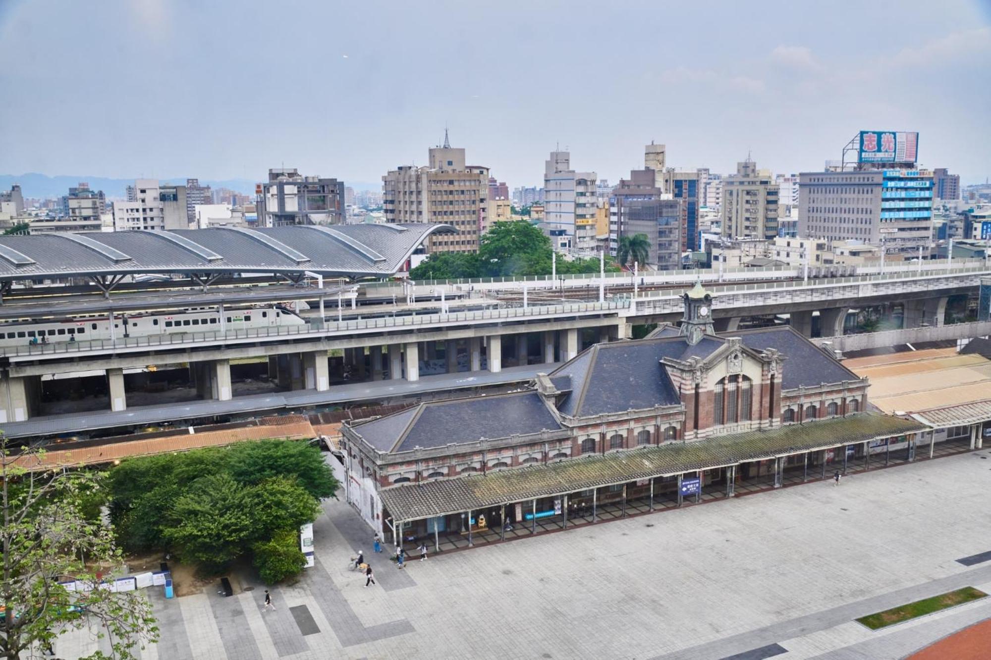 Hotel Leisure 台中輕行旅 Exterior foto